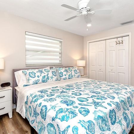 Modern Home, Heated Pool, Close To Beaches! Tarpon Springs Exterior foto